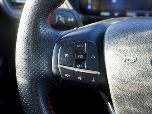 Used 2023 Ford Escape ST-Line image 19