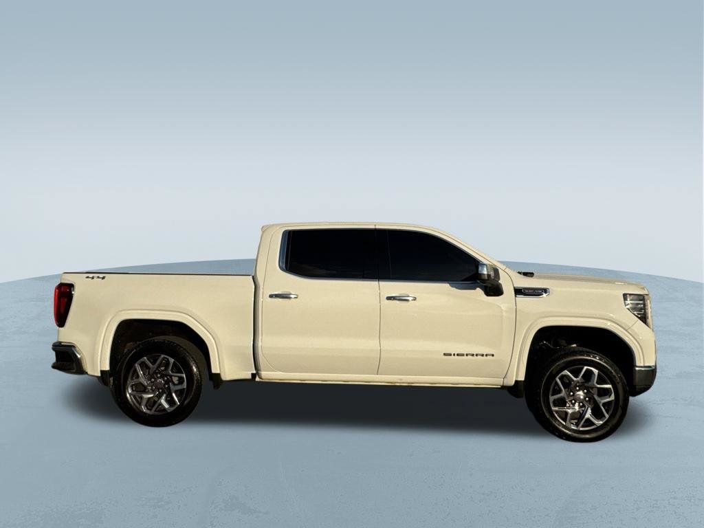 Used 2023 GMC Sierra 1500 SLT w/ SLT Convenience Package AWD/4WD image 9