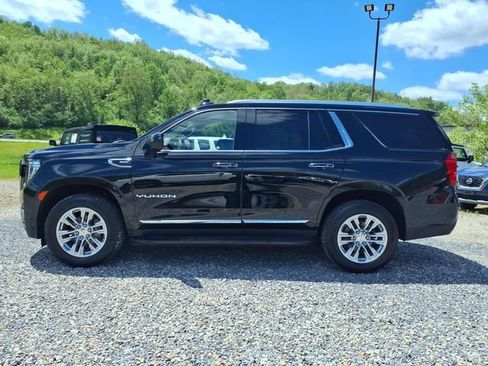 Used 2024 GMC Yukon SLT AWD/4WD image 4