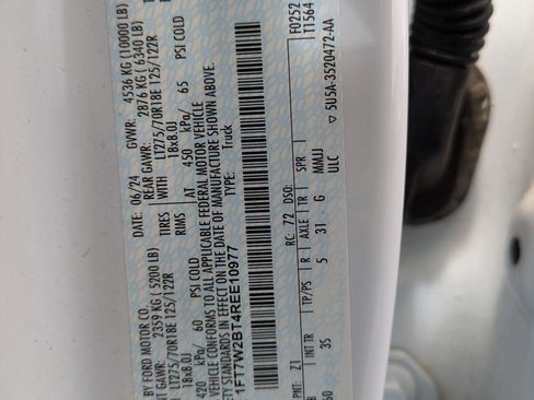 Used 2024 Ford F250 XLT AWD/4WD image 33