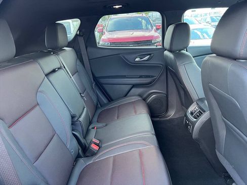 Used 2023 Chevrolet Blazer RS w/ Driver Confidence II Package FWD image 9