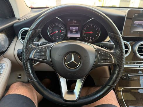 Used 2016 Mercedes-Benz GLC 300 4MATIC image 27