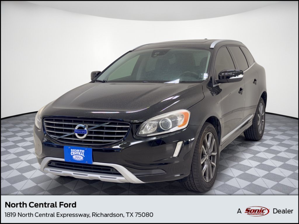 Used 2017 Volvo XC60 T6 Dynamic w/ Preferred Option Package AWD/4WD image 1