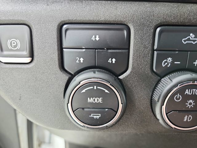Used 2024 Chevrolet Silverado 3500 LT w/ Convenience Package AWD/4WD image 27
