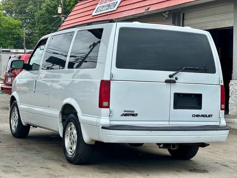 Used 2004 Chevrolet Astro w/ LS Preferred Equipment Group RWD image 8