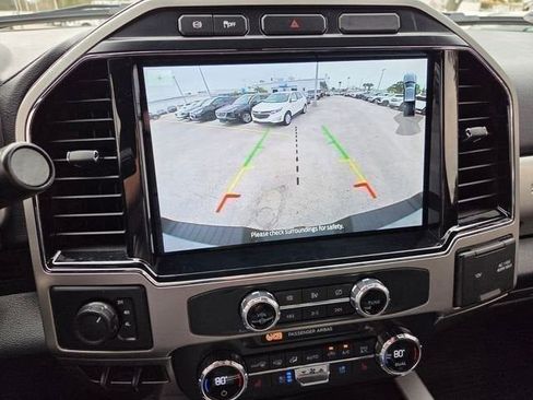 Used 2022 Ford F250 Lariat w/ Black Appearance Package AWD/4WD image 27