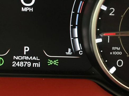 Used 2023 Maserati Levante GT AWD/4WD image 17