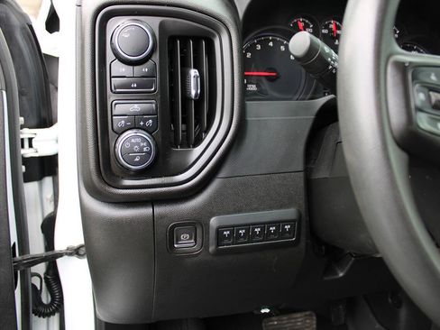 Used 2021 Chevrolet Silverado 2500 Custom w/ Custom Value Package AWD/4WD image 25