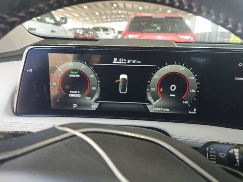 Used 2024 Nissan Ariya AWD image 5