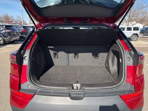 Used 2022 Chevrolet Bolt EUV Premier w/ Launch Edition image 9