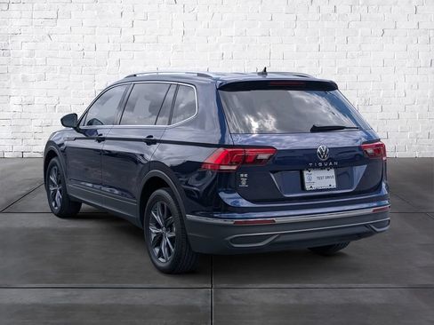 Used 2022 Volkswagen Tiguan SE FWD image 5