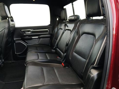 Used 2019 RAM 1500 Laramie AWD/4WD image 22
