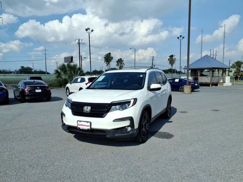 Certified 2022 Honda Pilot Special Edition image 4