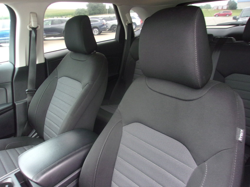 Used 2024 Ford Edge SE AWD/4WD image 11