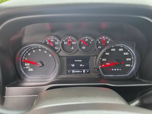 Used 2022 Chevrolet Silverado 1500 Custom AWD/4WD image 13