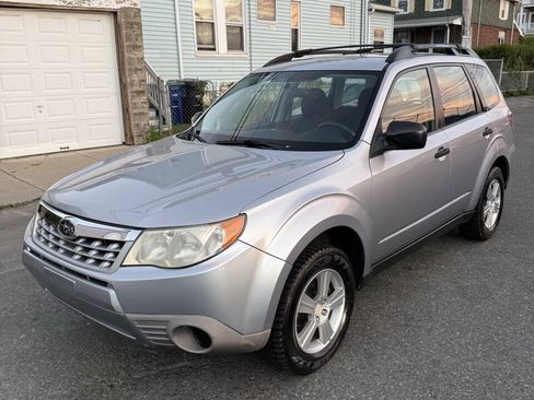 Used 2012 Subaru Forester 2.5X AWD/4WD image 2