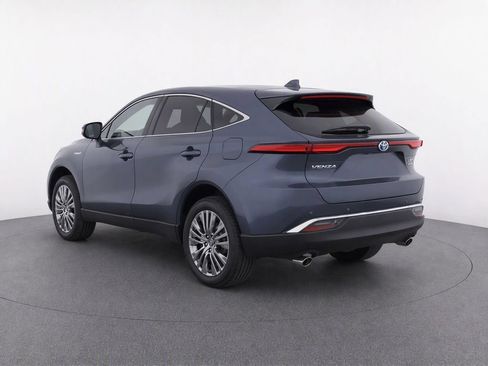 Used 2021 Toyota Venza Limited w/ Carpet Mat Package (TMS) AWD/4WD image 4