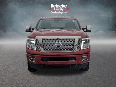 Used 2017 Nissan Titan Platinum Reserve image 2