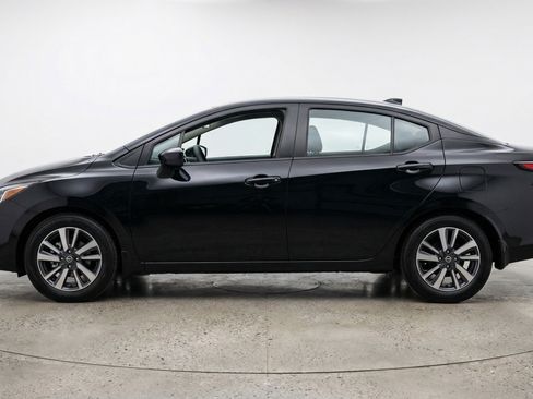 Used 2025 Nissan Versa SV FWD image 5