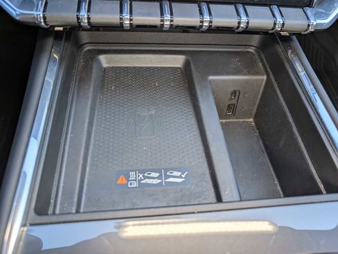 New 2025 GMC Acadia Elevation w/ LPO, Floor Liner Package AWD/4WD image 24