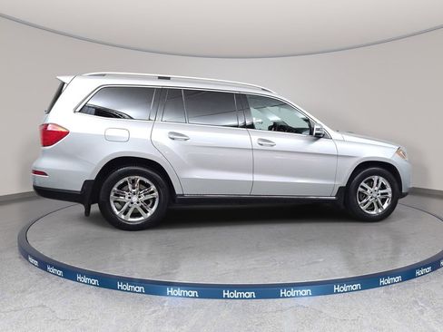 Used 2014 Mercedes-Benz GL 450 4MATIC image 5