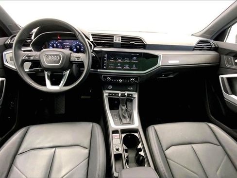 Certified 2023 Audi Q3 2.0T Premium w/ Convenience Package image 15