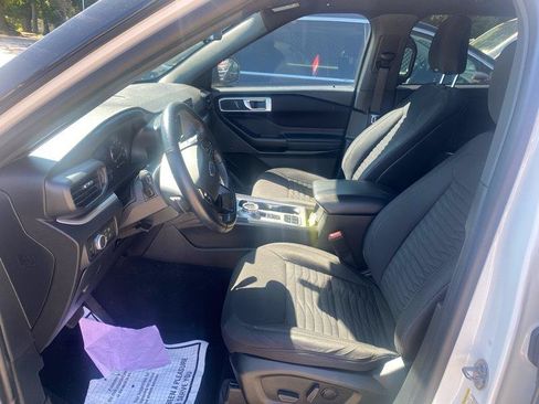 Used 2020 Ford Explorer XLT RWD image 5