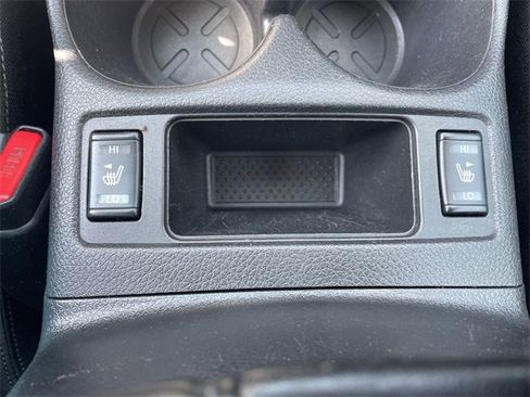 Used 2020 Nissan Rogue SV image 17