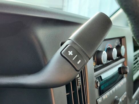 New 2025 Chevrolet Express 2500 w/ Driver Convenience Package image 19