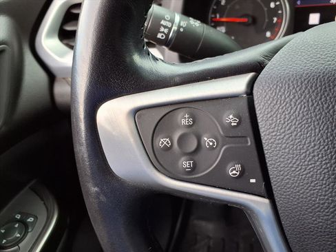 Used 2021 GMC Acadia SLT w/ Preferred Package image 14