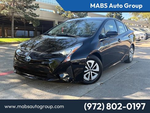 Used 2017 Toyota Prius Four w/ Premium Convenience Package FWD image 1