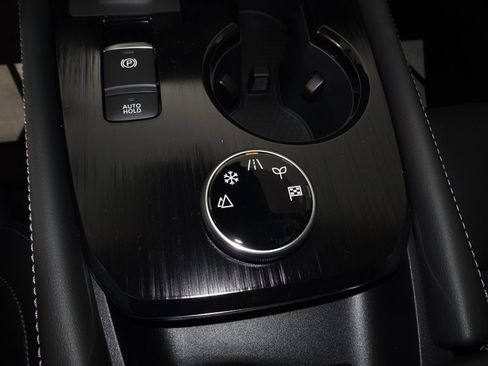 New 2026 Nissan Rogue Platinum AWD/4WD image 21