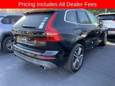 Used 2018 Volvo XC60 T5 Momentum w/ Vision Package AWD/4WD image 9