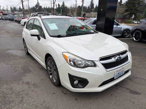 Used 2014 Subaru Impreza 2.0i Sport Premium image 7