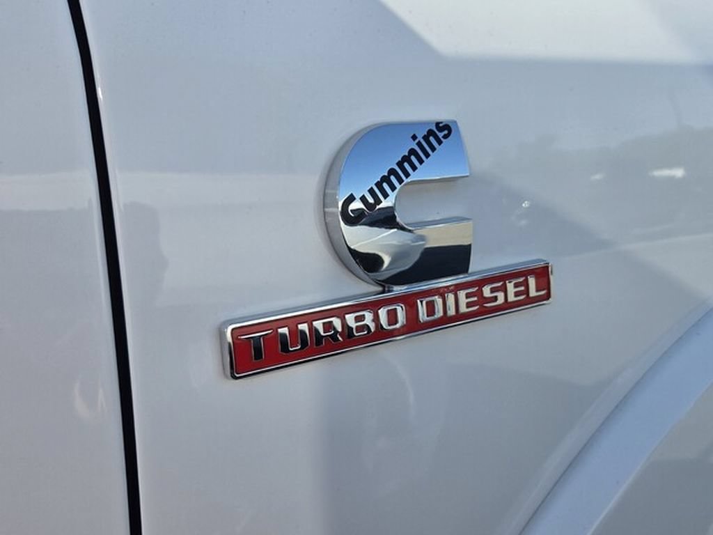 Used 2022 RAM 2500 Laramie AWD/4WD image 3