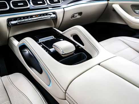 Used 2022 Mercedes-Benz GLE 450 4MATIC image 7