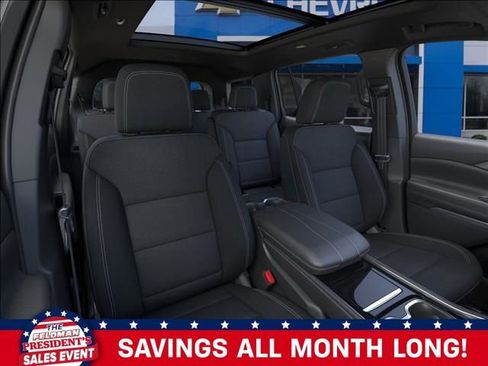 New 2026 Chevrolet Traverse LT w/ Sun and Wheel Package image 16