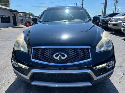 Used 2017 INFINITI QX50 AWD image 3
