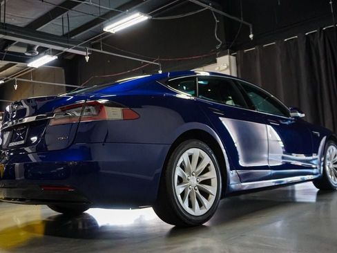 Used 2018 Tesla Model S AWD image 6