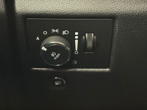 Used 2020 Jeep Grand Cherokee Limited X AWD/4WD image 30