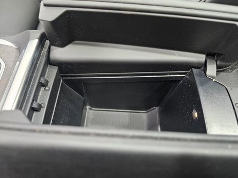 Used 2024 BMW X5 xDrive40i w/ Premium Package image 33