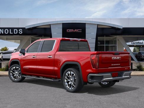 New 2026 GMC Sierra 1500 SLT image 3