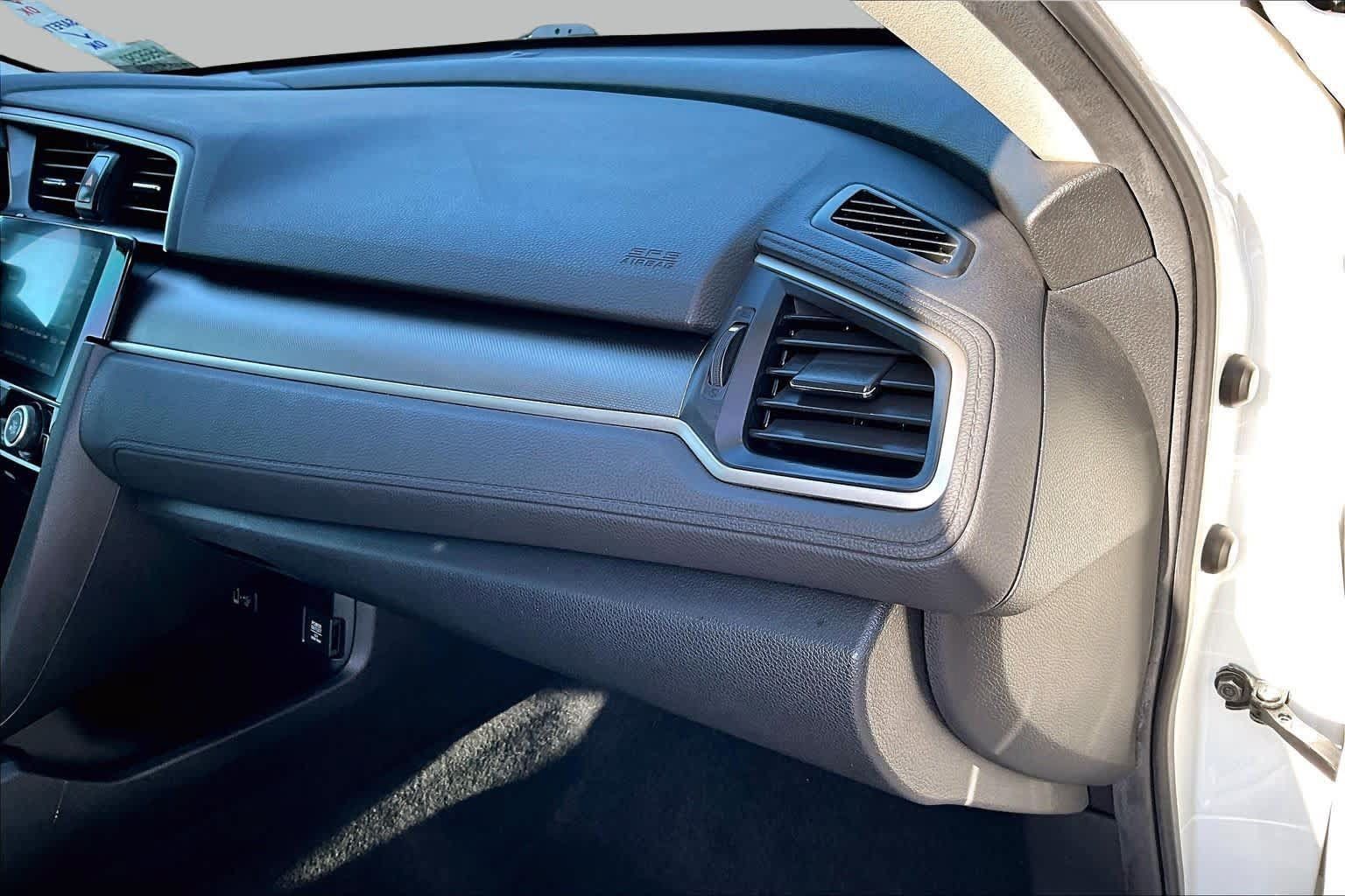 Used 2018 Honda Civic EX image 17