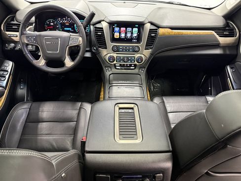 Used 2017 GMC Yukon Denali w/ Open Road Package image 14