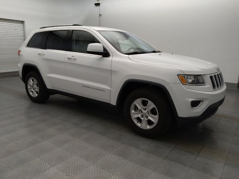 Used 2016 Jeep Grand Cherokee Laredo w/ Quick Order Package 23E RWD image 11
