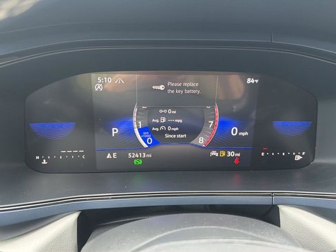 Used 2023 Volkswagen Taos SE image 14