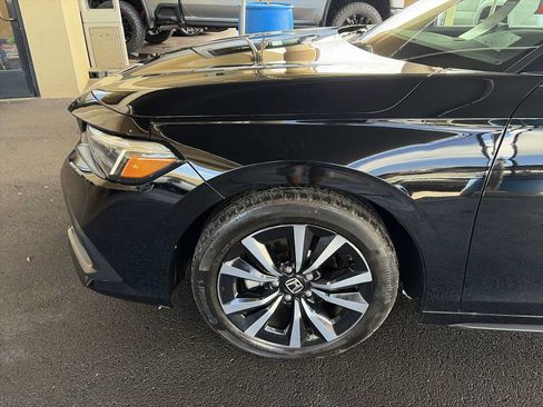 Used 2024 Honda Civic EX-L image 19