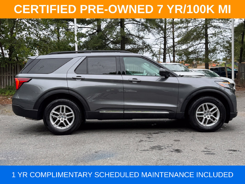 Used 2025 Ford Explorer Active AWD/4WD image 9