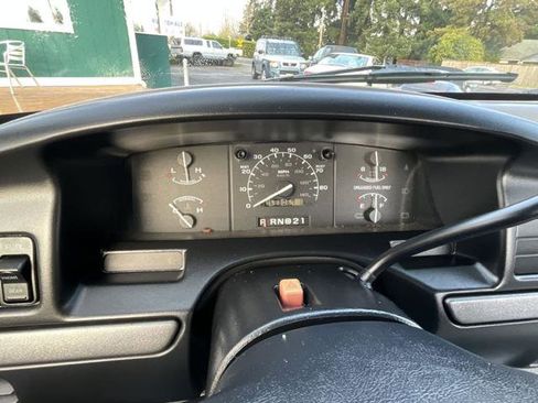 Used 1995 Ford F150 XL image 10