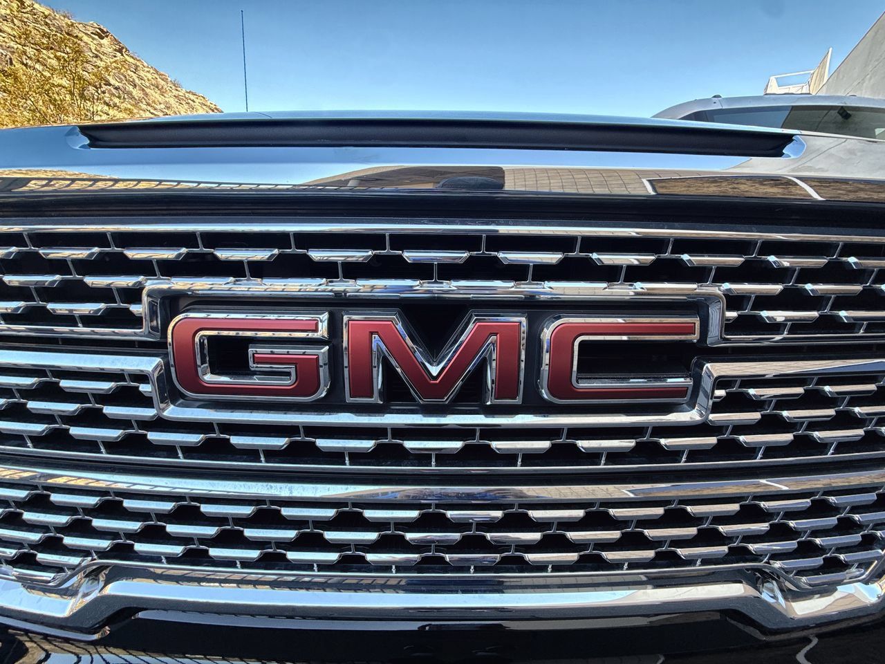 Used 2020 GMC Sierra 1500 Denali RWD image 31